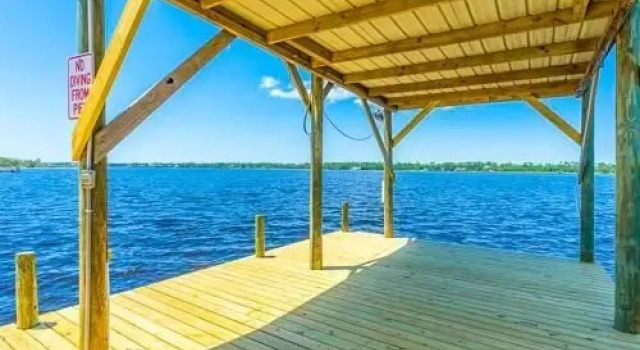 The Rising Tide by Meyer Vacation Rentals