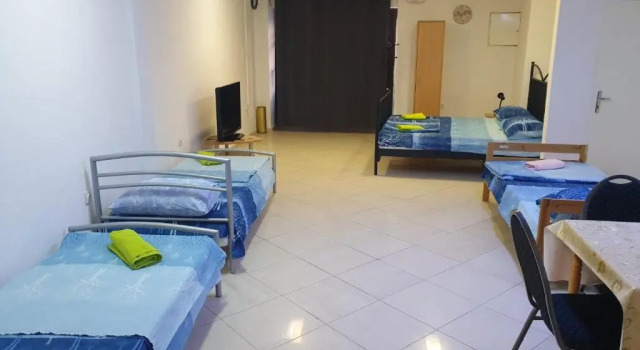 Студия Apartment Stari Grad