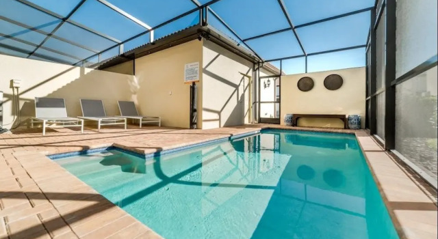 Windsor at Westside 2006 - Five Bedroom Townhome with Private Pool, Book Hotel Hoteller i Four Corners med pool, Swimmingpool
