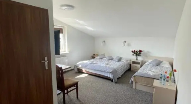 Hotelik Gold, Réserver Hôtel Raszyn Varsovie