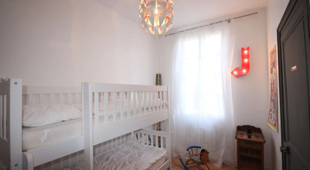 Maison Espanel, Забронировать Отель Арс-эн-Рэ Иль-де-Ре, рядом с Музей Филиппа Дешампа