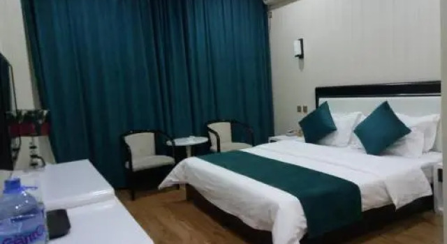 Longhao Hotel