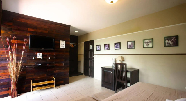 Manglar Lodge
