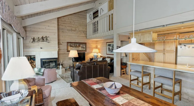 55 Upper Woodbridge Rd Unit F-4 - 3 Br condo by RedAwning