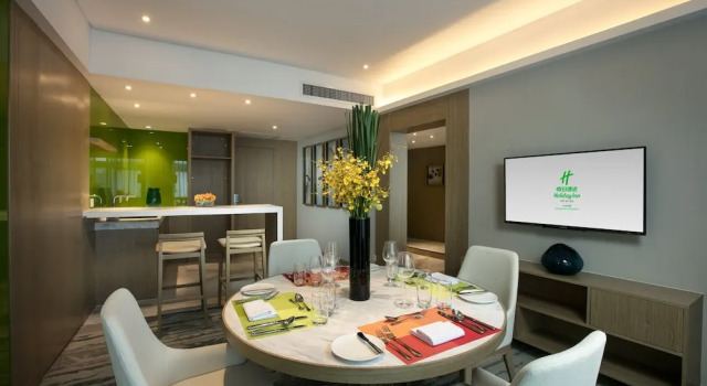 Люкс c 1 комнатой Holiday Inn Hangzhou Gongshu by IHG