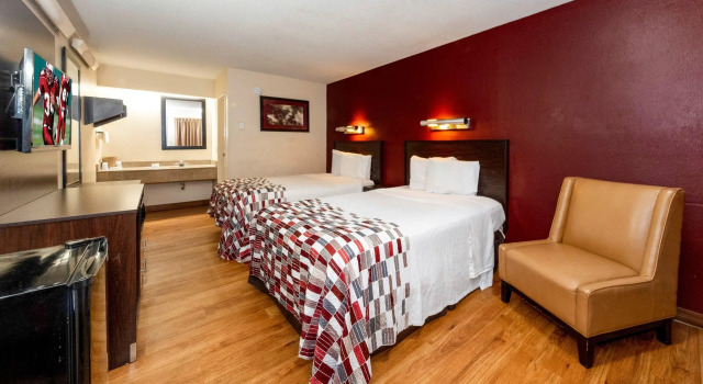 Четырёхместный номер Deluxe Red Roof Inn Chicago - Lansing