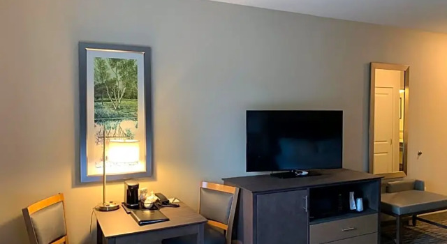 Номер Deluxe Little Crow Hotel & Conference, Trademark by Wyndham