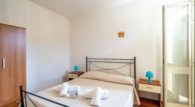 Семейный коттедж с 2 комнатами Villino Sole 2 AIRCO Near Beach