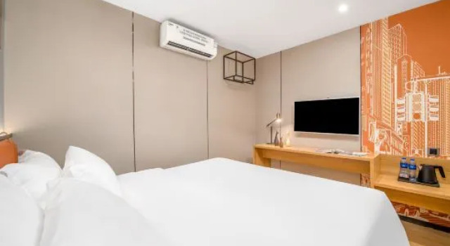 Номер Standard 7 Days Inn