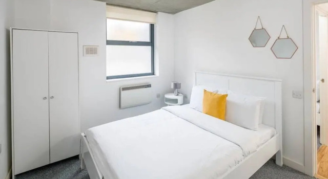 Stylish 3 Bed Flat In Shoreditch - 5 Mins To Tube