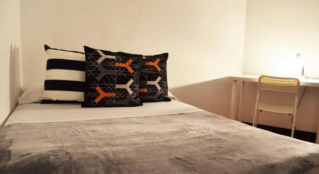MyBedBcn, Забронировать Отель Сантс-Монжуик , рядом с Climbat Foixarda