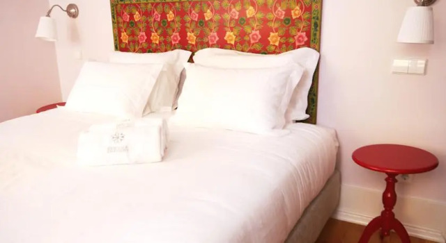Heritage Apartments Sao Pedro, Забронировать Апартаменты/квартира Мизерикорди Лиссабон, рядом с Money Museum