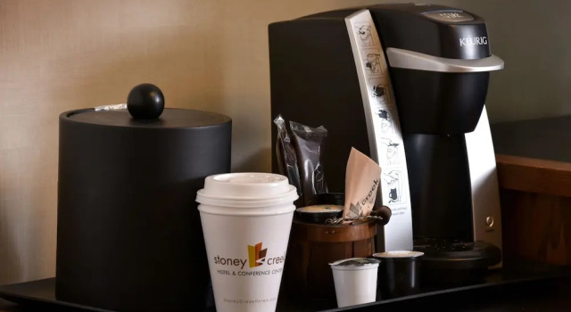 Четырёхместный номер Standard Cedar Creek Hotel Wausau - Rothschild