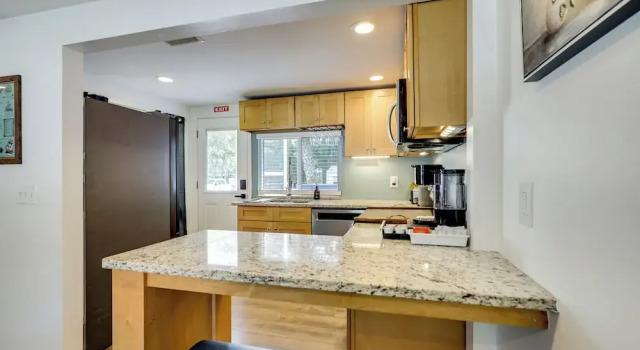Near Downtown & Beaches: St Augustine Getaway!