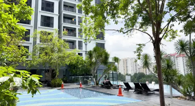 Nova Saujana by Favspace
