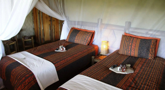 Kubu Safari Lodge, Prenota Casa vacanze Hotel a Limpopo con piscina, Piscina