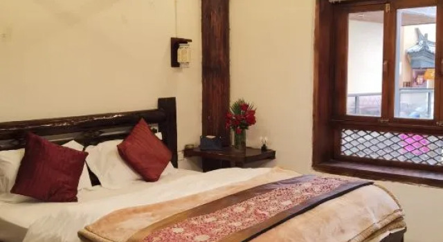 Номер Deluxe Shangri-La Eight Symbole Lotus Inn