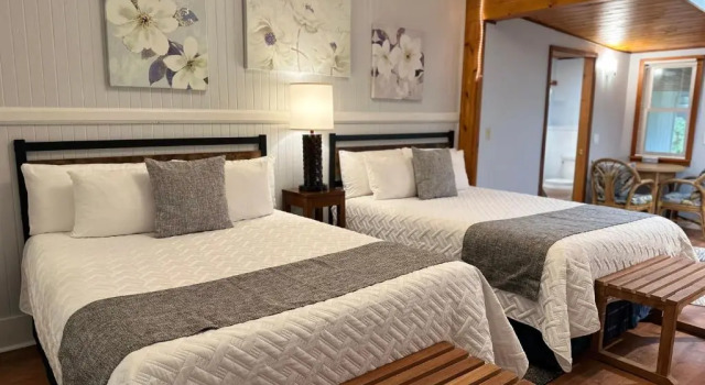 Четырёхместный номер Standard Aloha Junction Guest House - with 5 Private Suite 1-Mile from HVNP