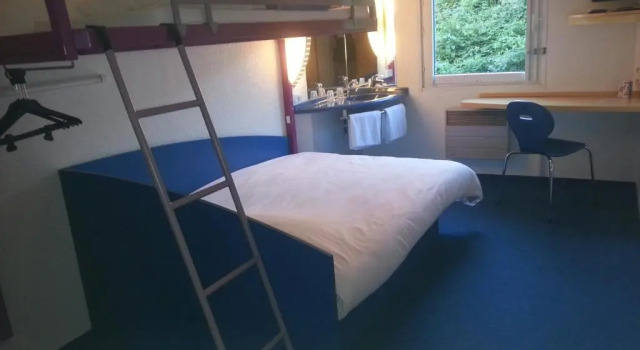 Трёхместный номер Standard Ibis Budget Besancon Ouest