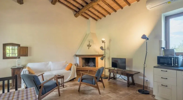 Cottage Monti Pet Friendly Shared Pool, Boek Vakantiehuis Casole d'Elsa Val D'Elsa