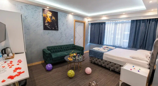 Люкс Deluxe Stay Suite Hotel