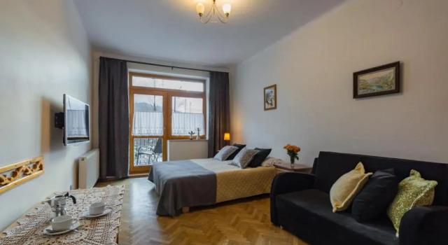 Апартаменты Pokoje i Apartamenty Krupówki 36