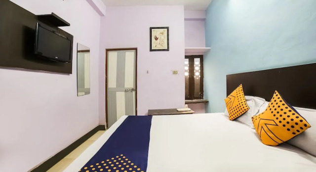 SPOT ON 45729 Hotel Kailash, Забронировать Отель Отели штата Махараштры 3 звезды, 3*