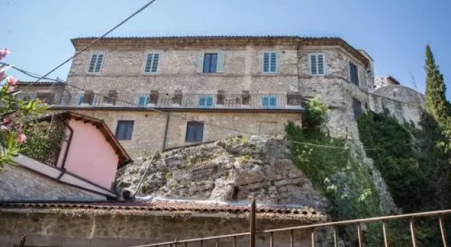 La Loggia Sul Nera