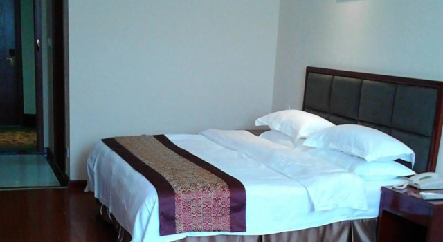 Номер Business GreenTree Inn LiuAn HuoQiu County JianXing Road Express Hotel