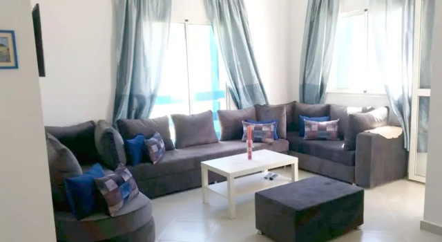 Apartment With one Bedroom in Tetouan, With Wonderful City View, Pool, Rezerwuj Apartament Hotele w Tanger-Tetouan z parkingiem, Parking