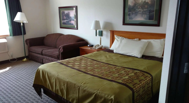 Двухместный люкс с 2 комнатами Americas Best Value Inn