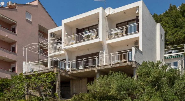 Apartments Vedra, Rezerwuj Apartament Hotele w Split-Dalmatia County z parkingiem, Parking