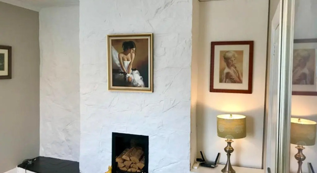 Rose Cottage: Delightful 4 bedroom detached home