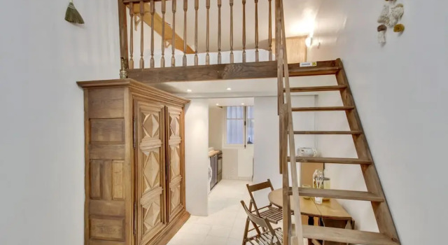 Studio 3 personnes, Забронировать Отель Париж Иль-де-Франс, рядом с Станция метро Rambuteau