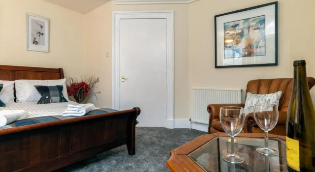 The Green Inn Rooms, Prenota Hotel Ballater 