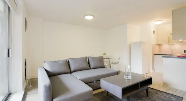 FG Property - Earls Court Cromwell Sherborne II