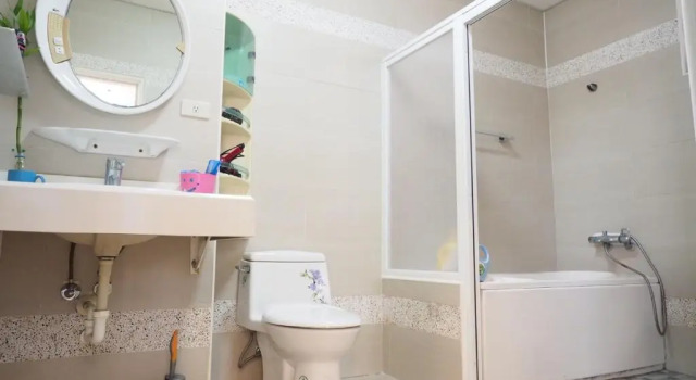 Четырёхместный номер Standard с балконом 17years old coffee hostel