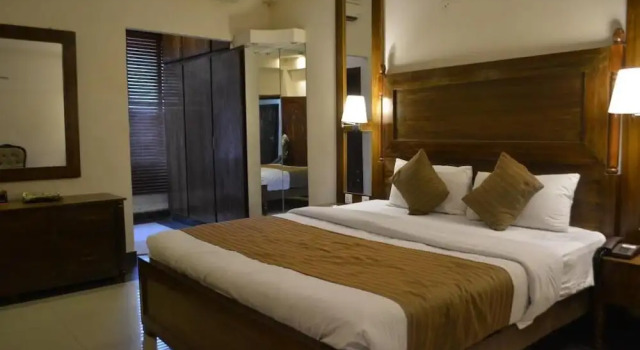Millennium Gold Hotel, Boek Hotel Hotels en accommodaties in G-9 Sector, Hotel