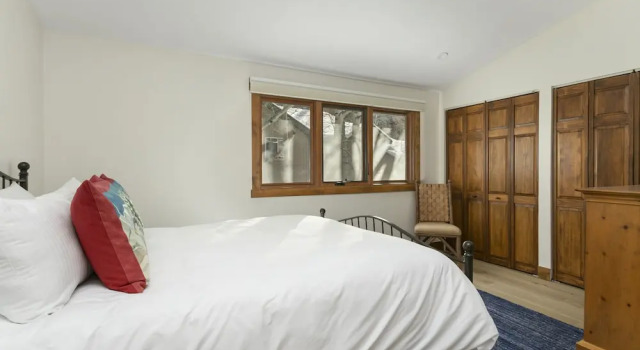 26 Par6 Townhomes 2 Bedroom Townhouse by RedAwning
