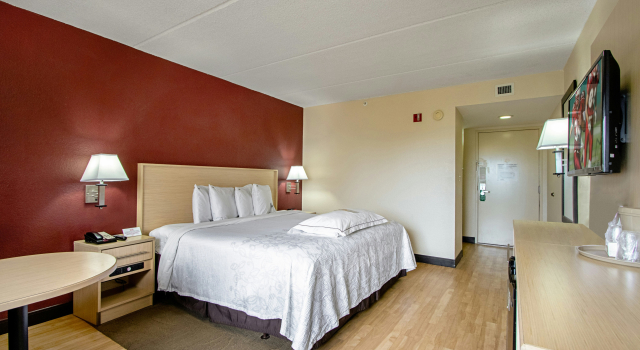 Red Roof Inn PLUS+ West Palm Beach, Забронировать Отель Отели Palm Beach County 3 звезды, 3*