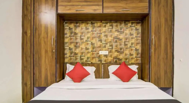 Avenue Spot by OYO Rooms, Varaa Hotelli Gurgaon 