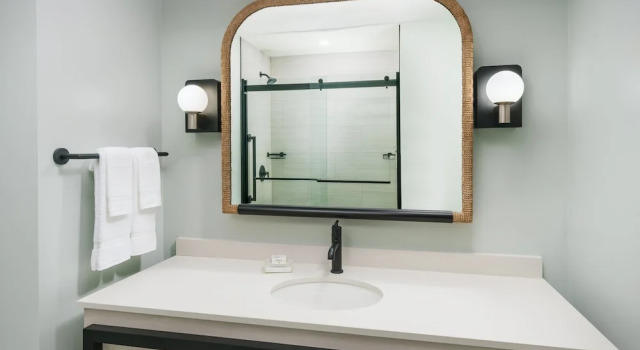 Четырёхместный номер Standard с видом на закат Holiday Inn Resort Lumina on Wrightsville Beach by IHG