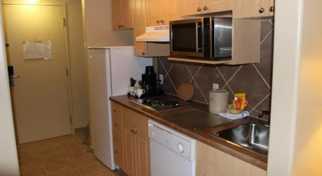 Люкс Clearwater Suite Hotel