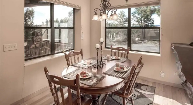 White Mountain Paradise - Four Bedroom Cabin, Varaa Hotelli Ruidoso New Mexico