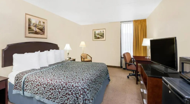 Номер Standard Days Inn by Wyndham Indianapolis Castleton