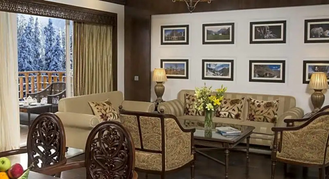 Семейный люкс The Khyber Himalayan Resort & Spa