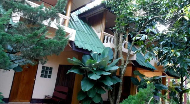 Номер Standard Khunnam Rimtarn Resort