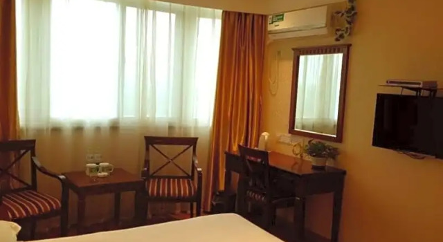 Номер Standard GreenTree Inn Yangzhou Jiangdu West Changjiang Road Liberty Park Business Hotel