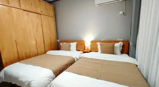 Люкс Shenxianju reluctant to part with Qingshanli Homestay (Shenxianju Tourist Transfer Center Store)