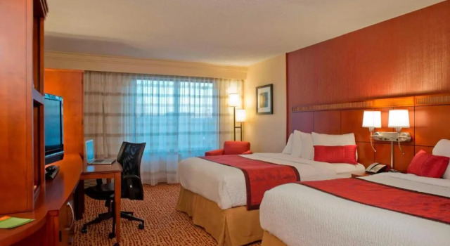 Четырёхместный номер Standard Courtyard by Marriott Gulf Shores Craft Farms